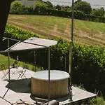 Casa Kiko Nocleg ze śniadaniem 3*
